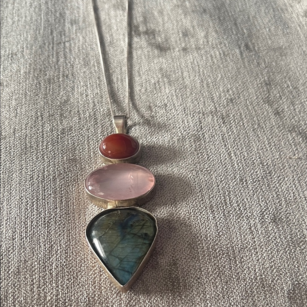 Elegant Multi-Stone Pendant Necklace in Silver